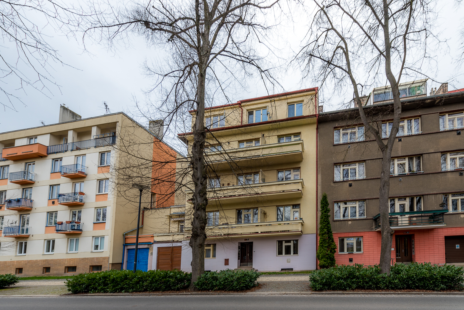 Rezervováno - Prodej bytu 2+1 107 m2  s terasou, dvěma balkony a sklepní kójí, Poděbrady